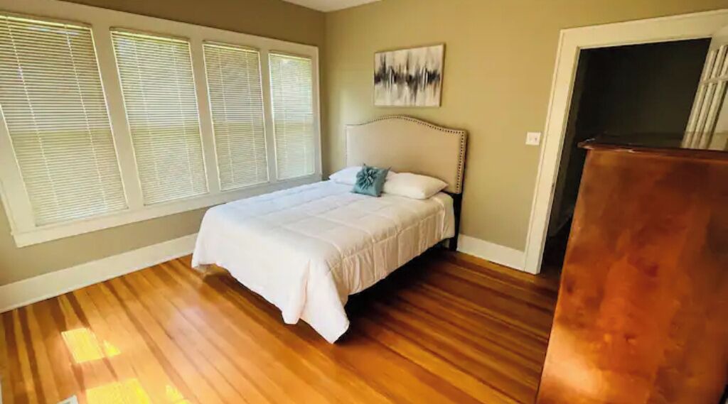 Photo of Bedroom in Clarksville