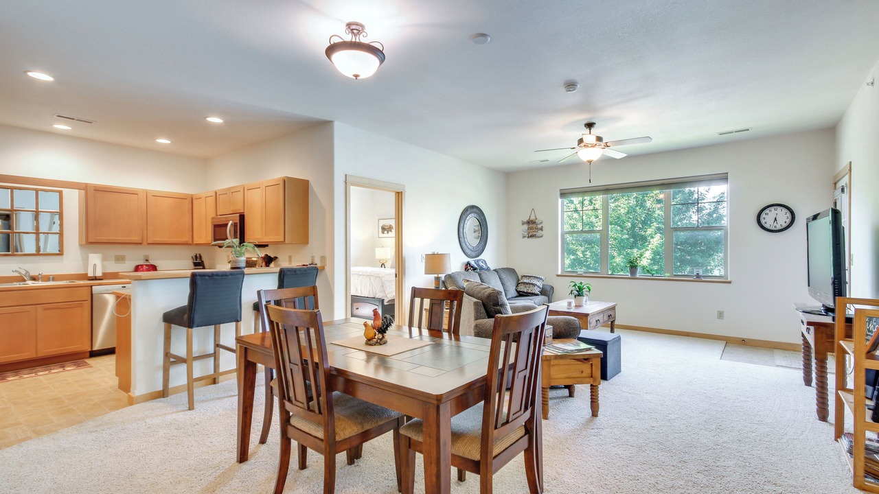 Photo of Livingroom in Livingston