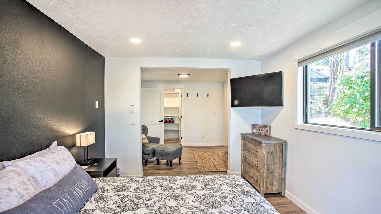 Photo of Bedroom in Hauser