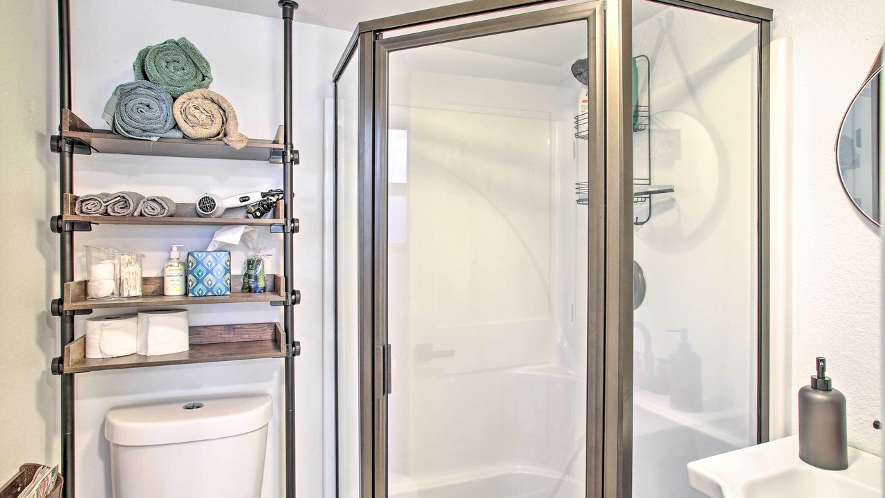 Photo of Bathroom in Hauser