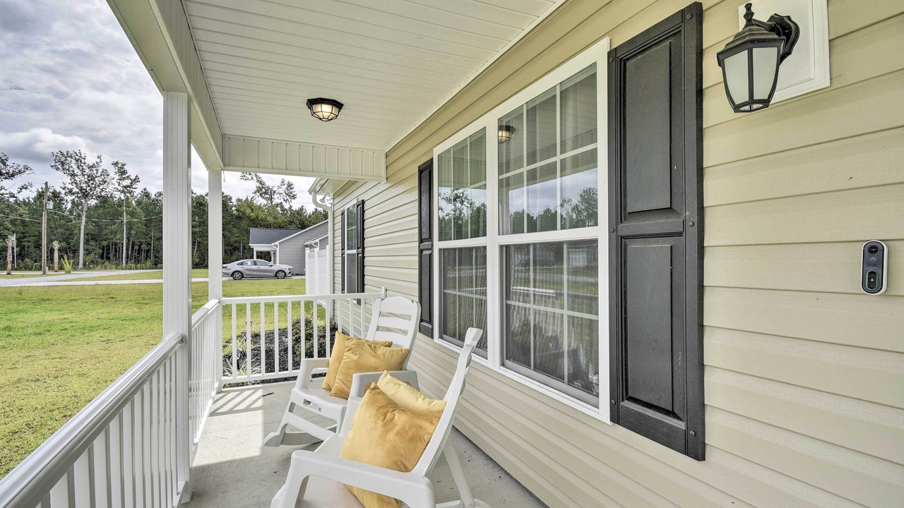 Photo of Outdoor in Loris