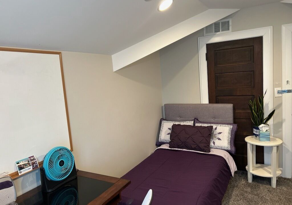 Photo of Bedroom in Mapleton/Fall Creek