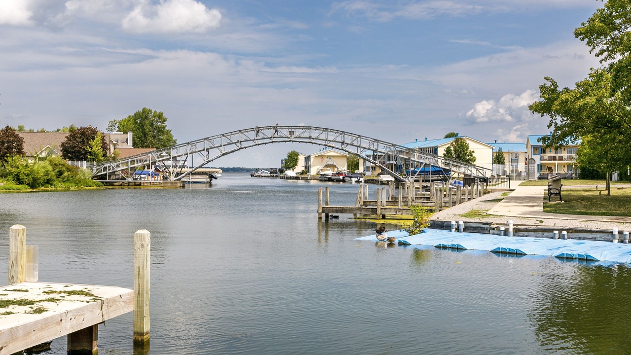 Photo of Outdoor in Russells Point