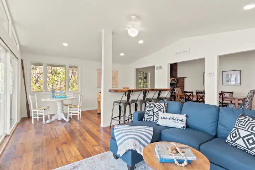 Photo of Livingroom in Liberty Lake