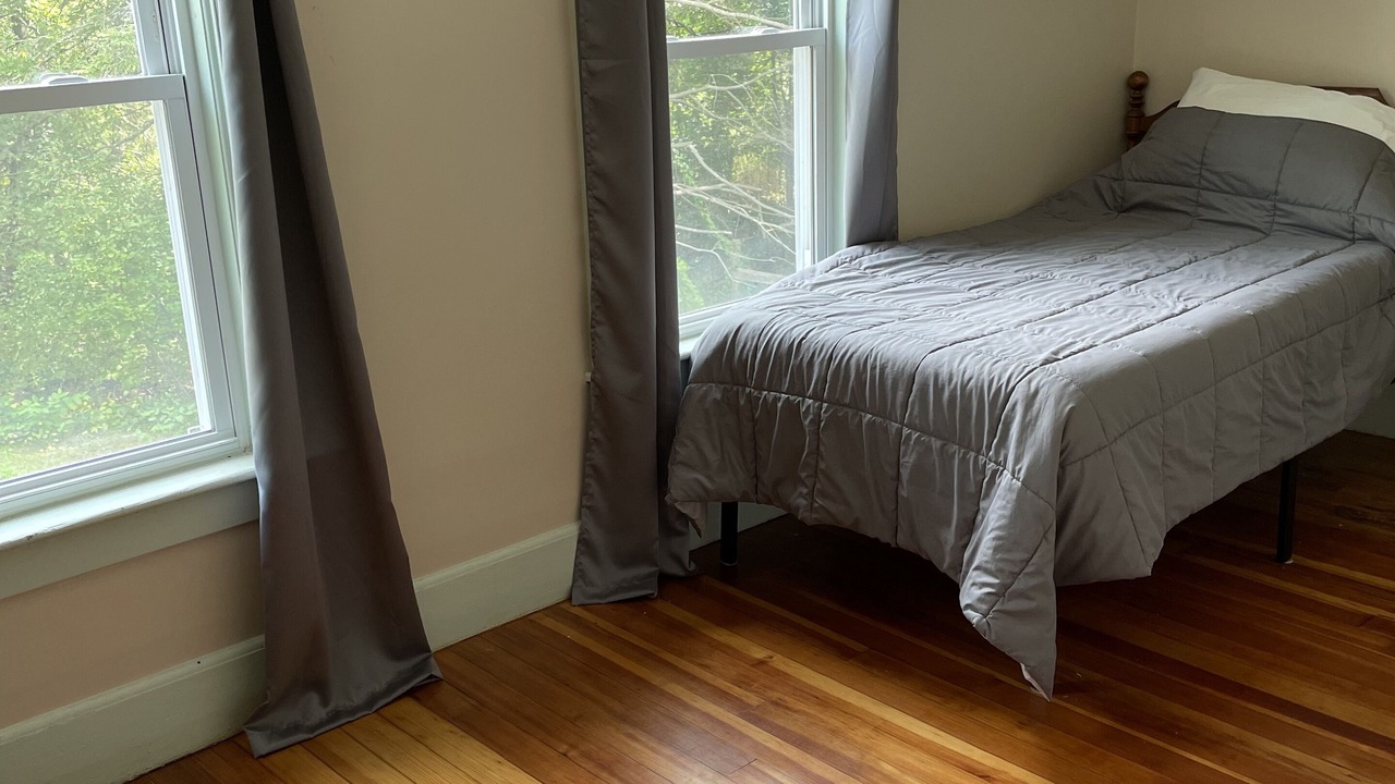 Photo of Bedroom in South Amherst