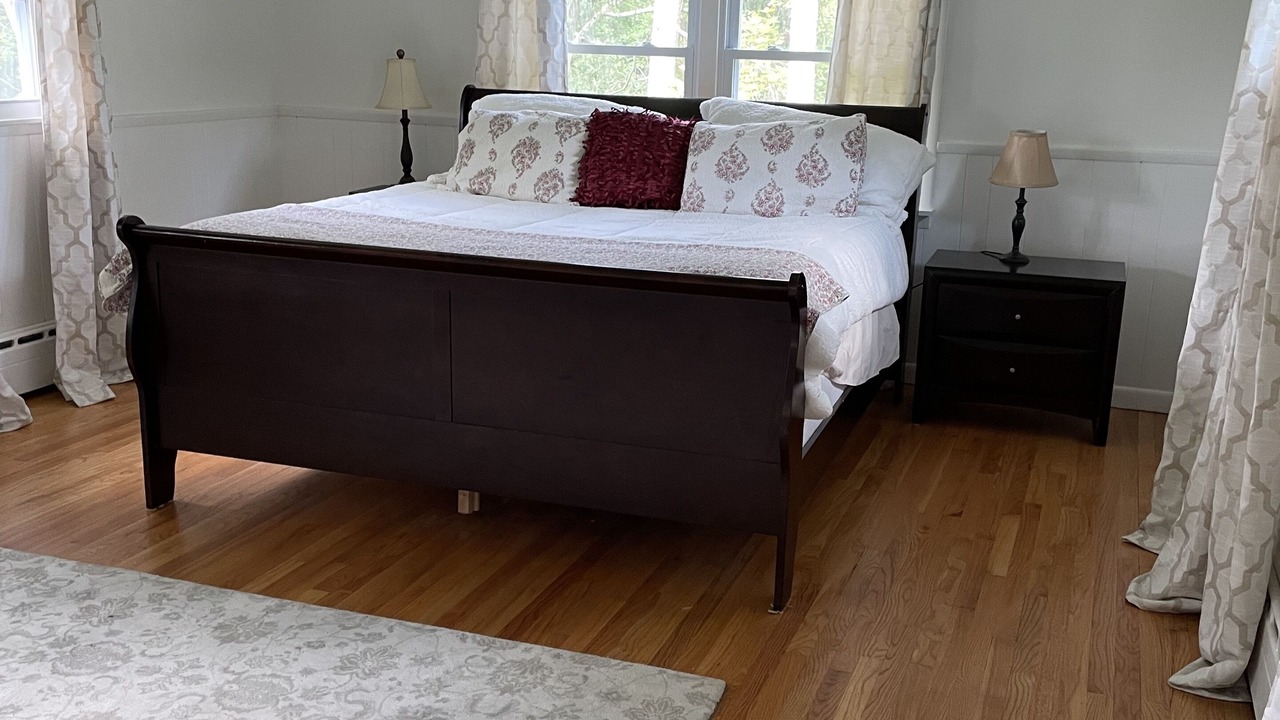 Photo of Bedroom in South Amherst