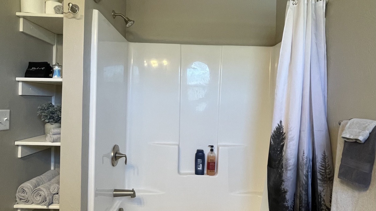 Photo of Bathroom in Broadwater County