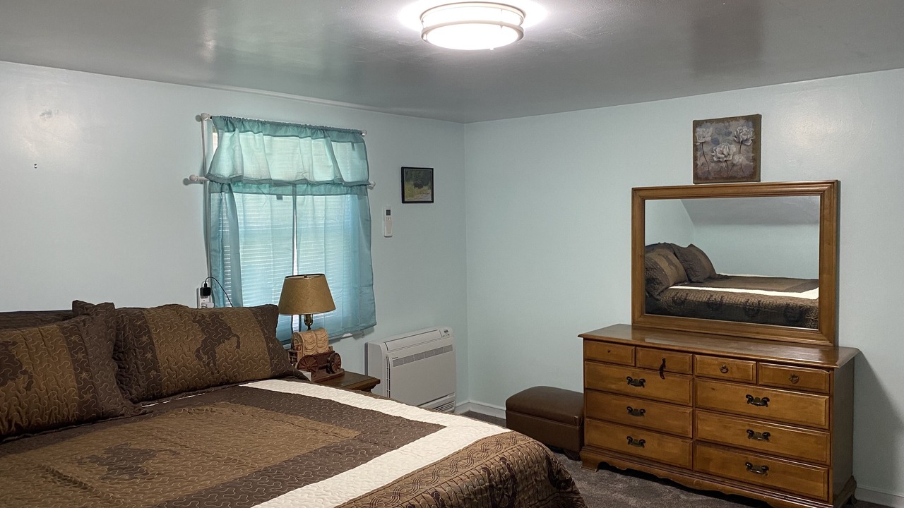 Photo of Bedroom in Tridell