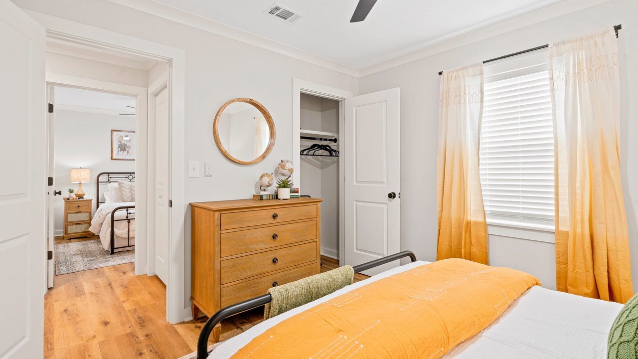 Photo of Bedroom in Laurel