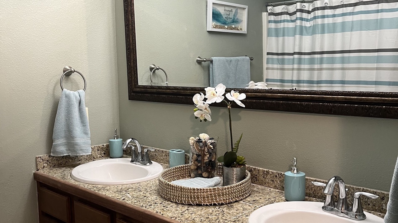 Photo of Bathroom in South Side