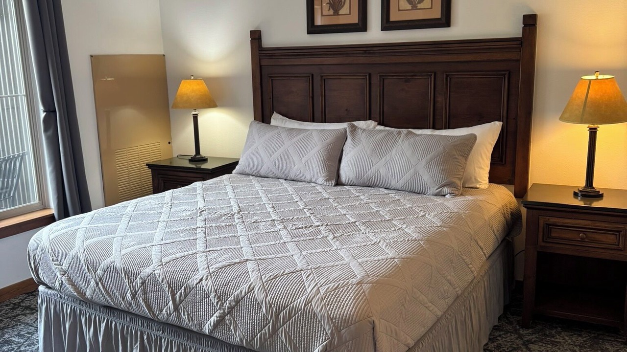Photo of Bedroom in Kellogg