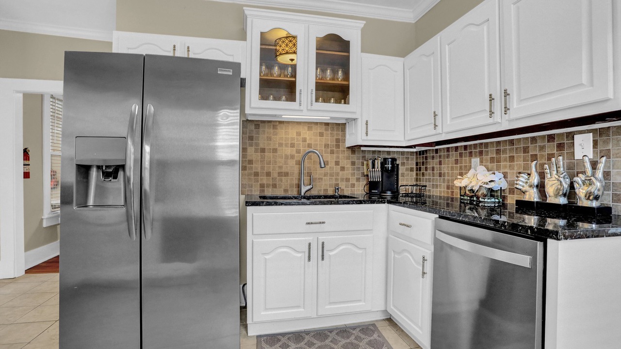 Photo of Kitchen in East Midtown