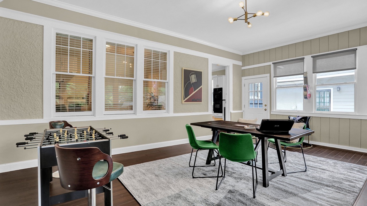 Photo of Bedroom in East Midtown