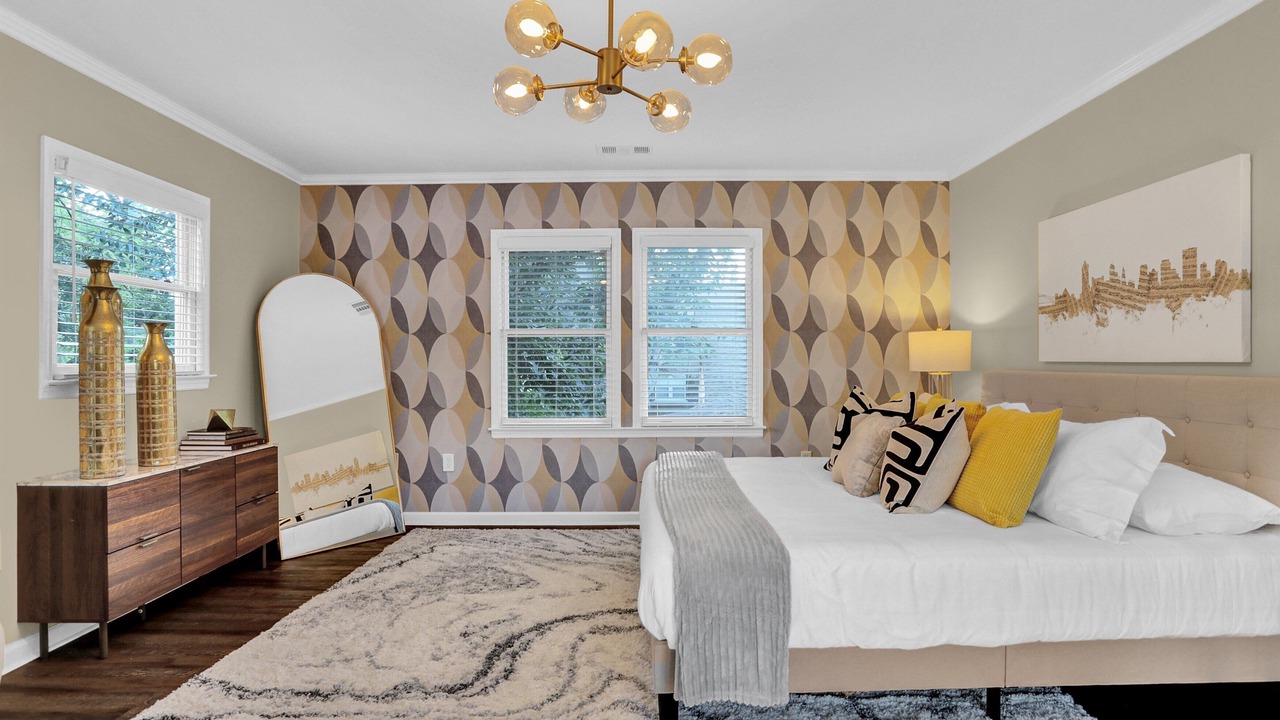 Photo of Bedroom in East Midtown