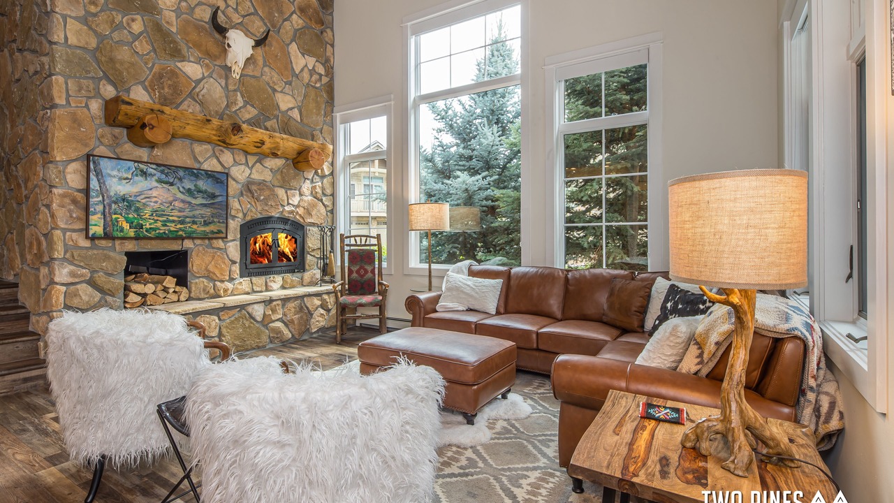 Photo of Livingroom in Big Sky Meadow Village
