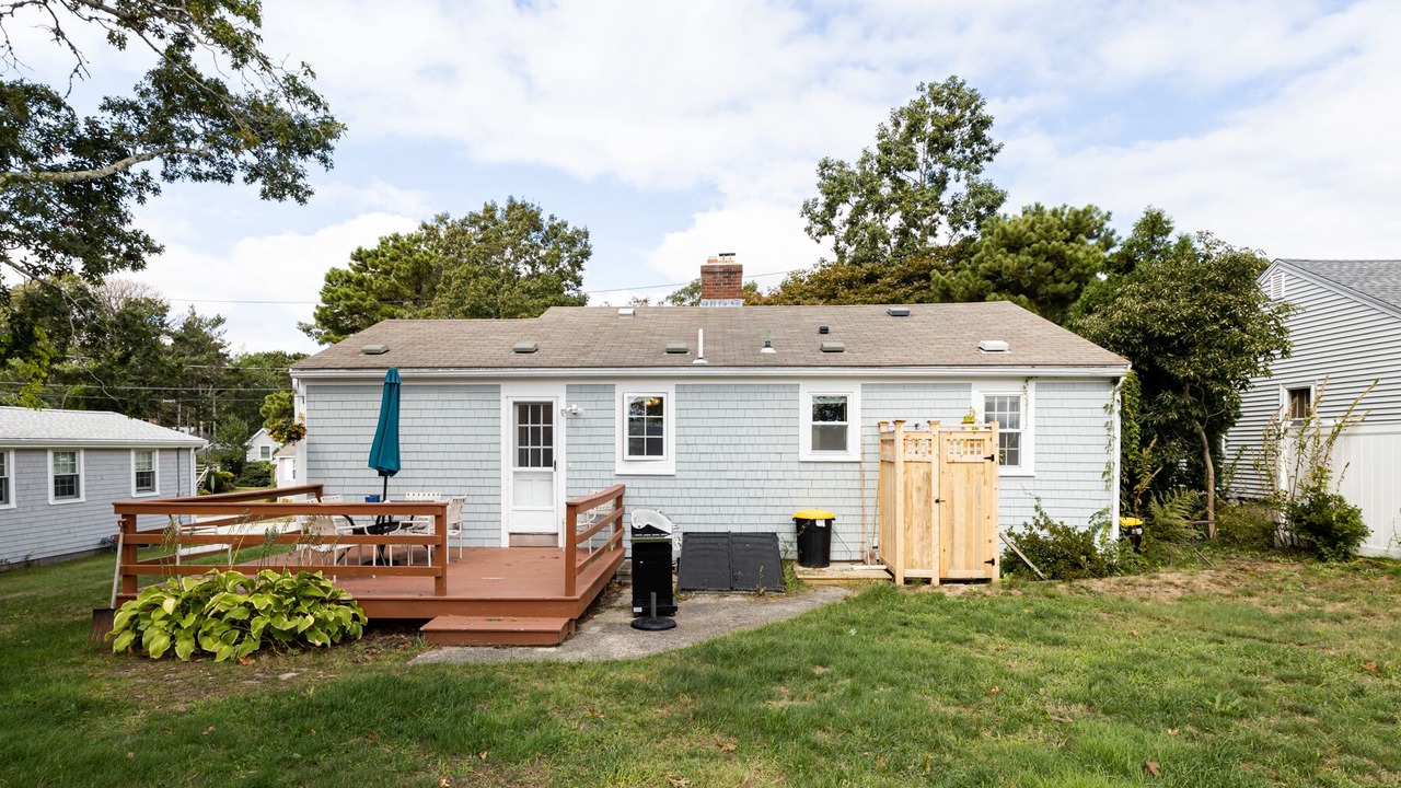 Photo of Outdoor in Popponesset