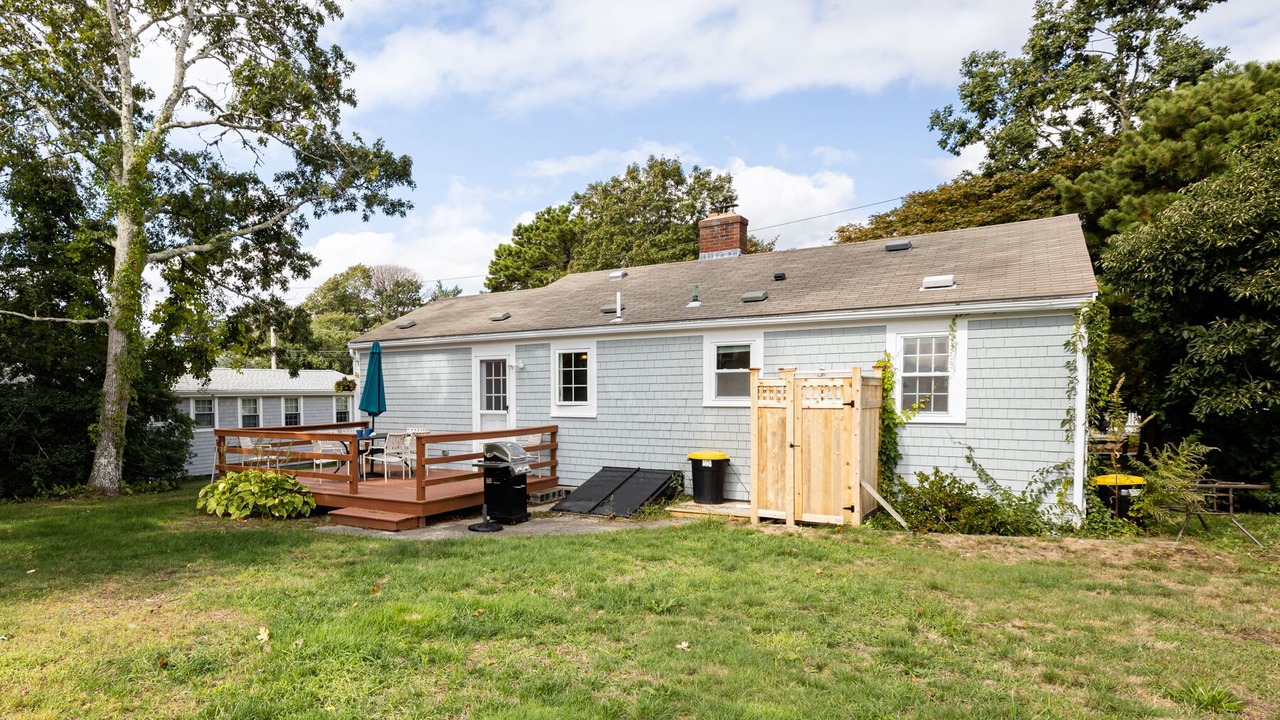 Photo of Outdoor in Popponesset