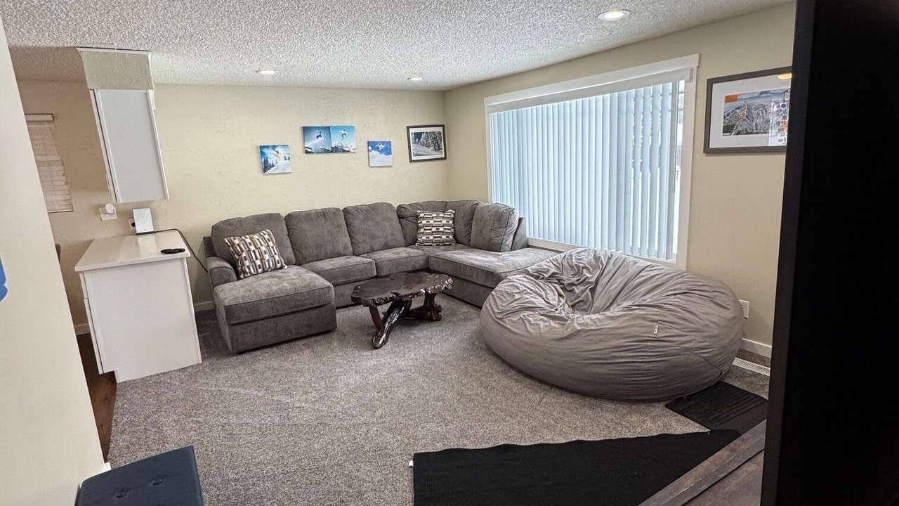 Photo of Livingroom in Kellogg