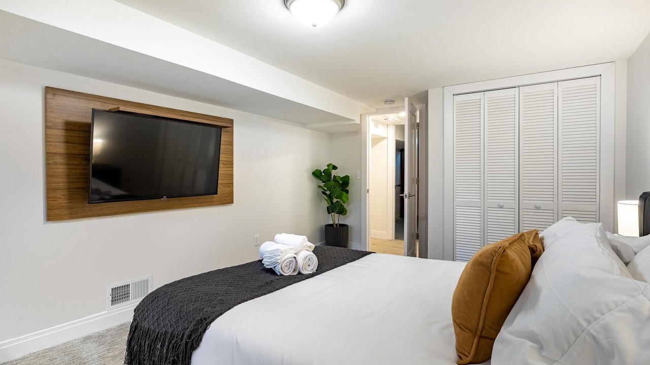 Photo of Bedroom in Oak Park