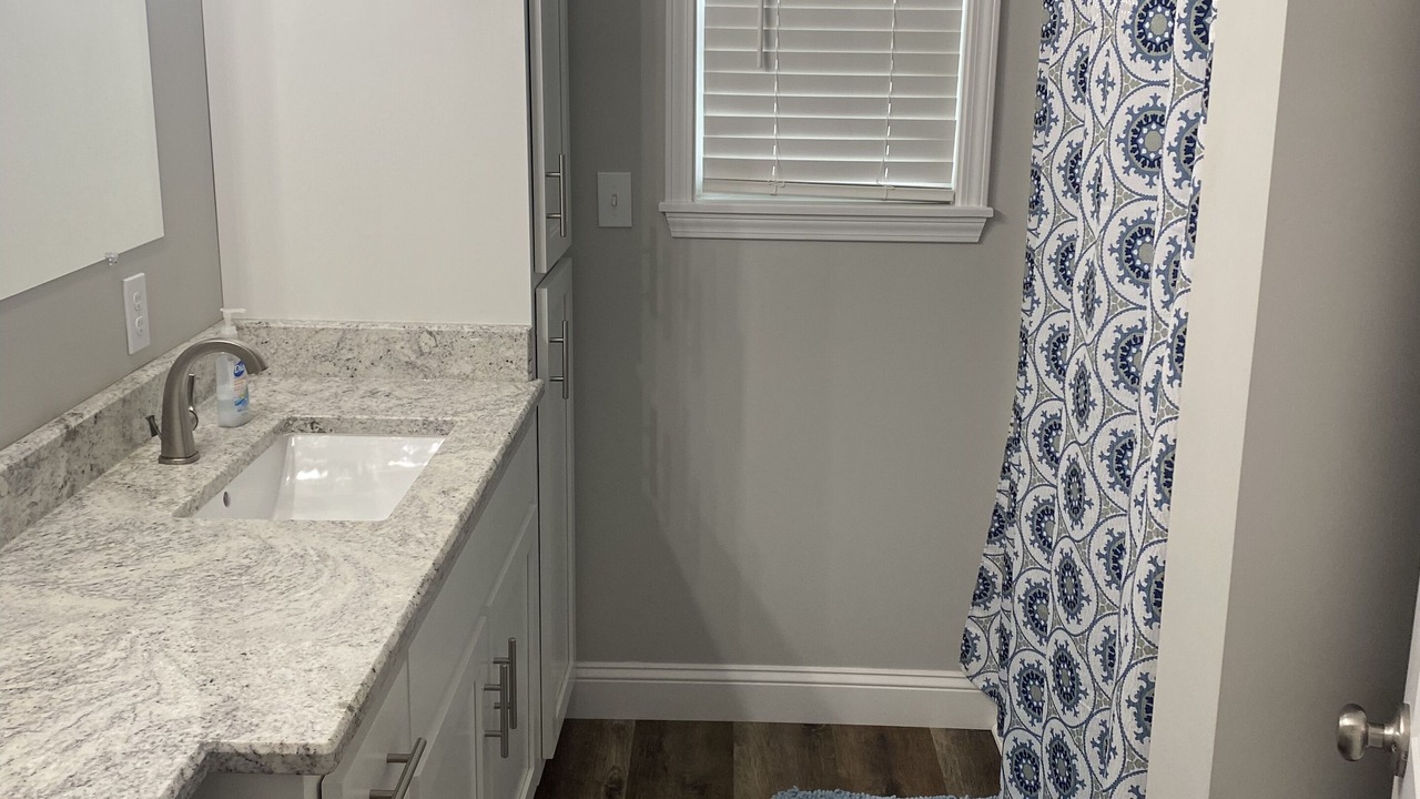 Photo of Bathroom in Iuka