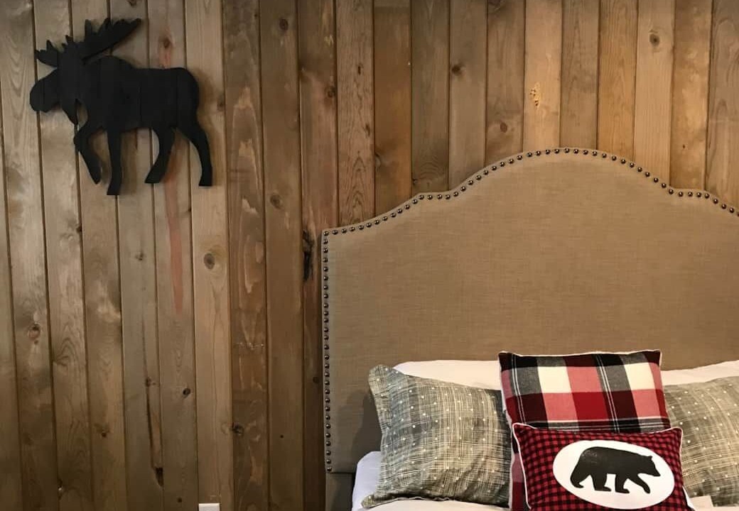 Photo of Bedroom in Island Park