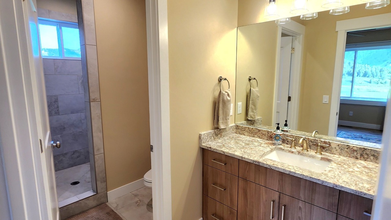 Photo of Bathroom in Alpine