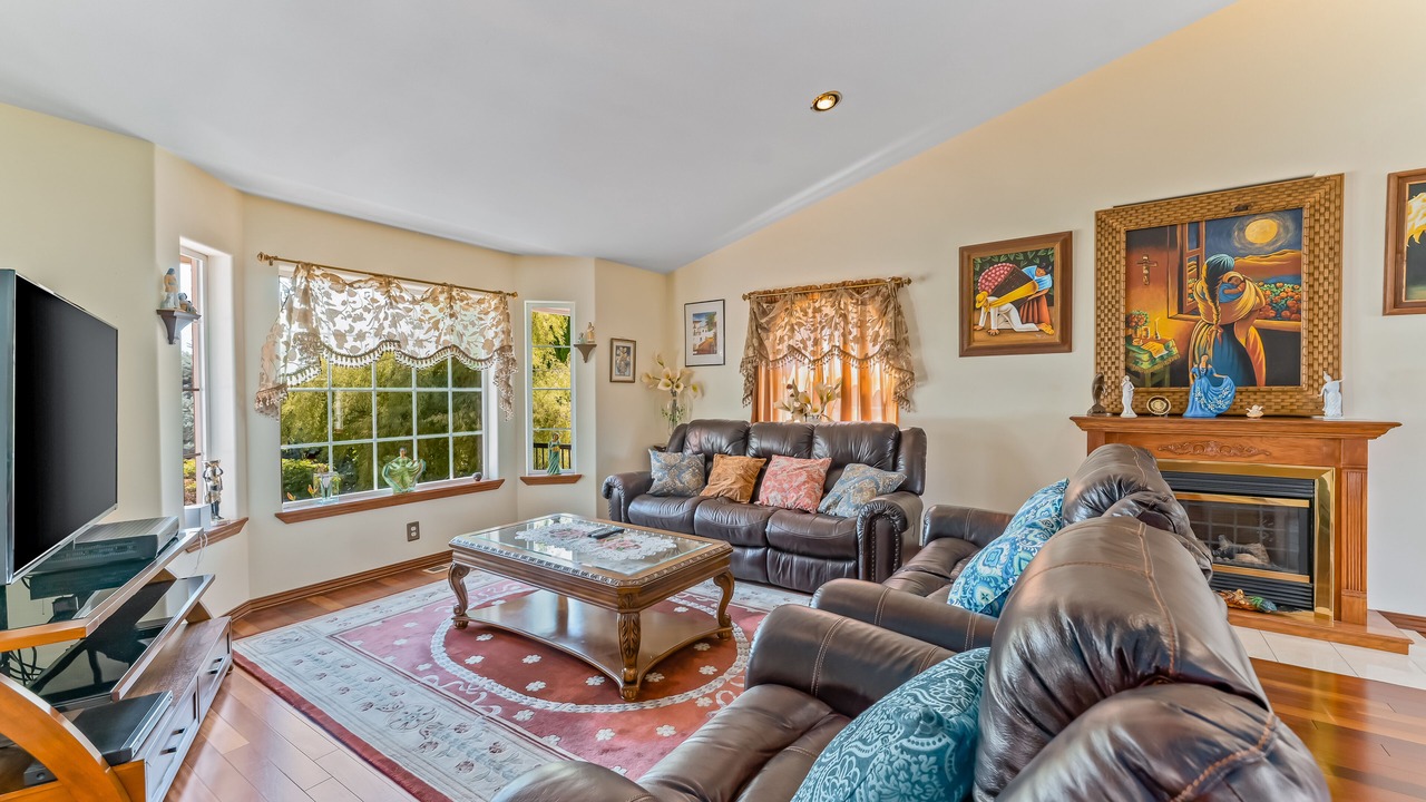 Photo of Livingroom in East Wenatchee