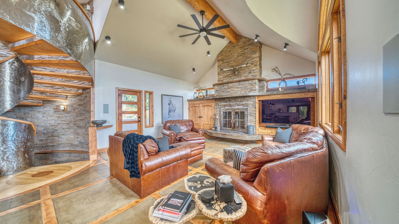 Photo of Livingroom in Bozeman