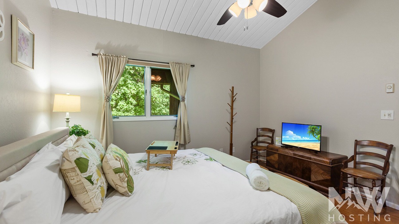 Photo of Bedroom in Rathdrum