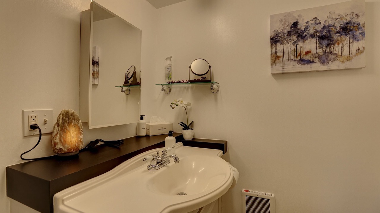 Photo of Bathroom in Sheridan