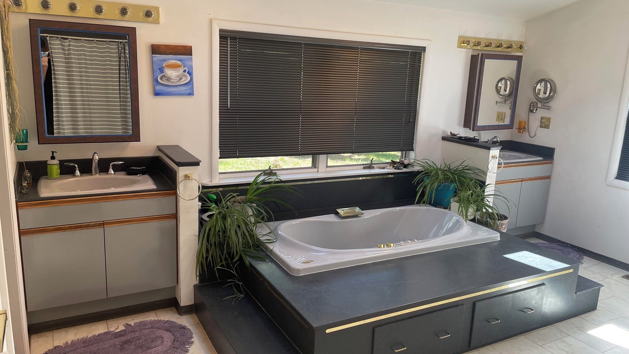 Photo of Bathroom in Livingston