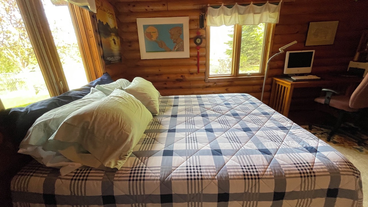 Photo of Bedroom in Livingston