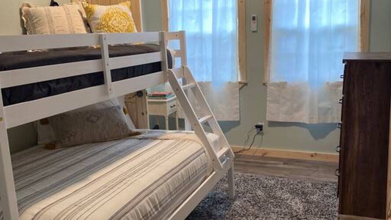 Photo of Bedroom in Cookson