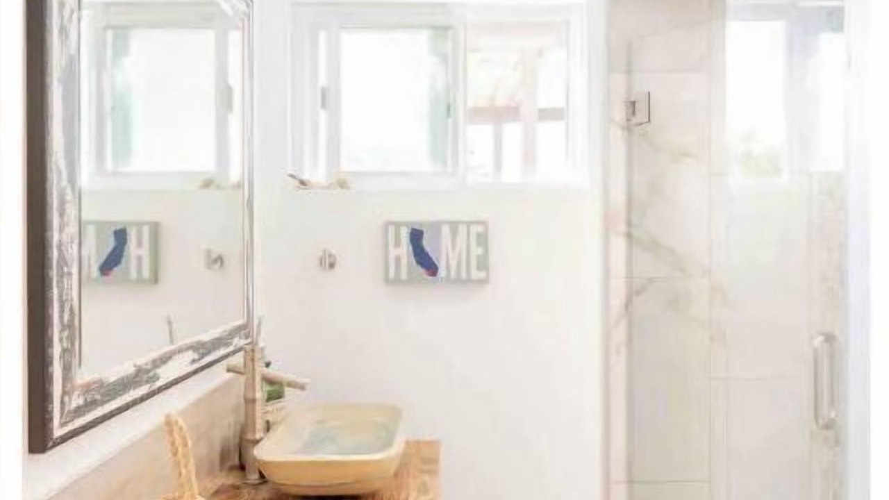 Photo of Bathroom in Roseville - Fleet Ridge