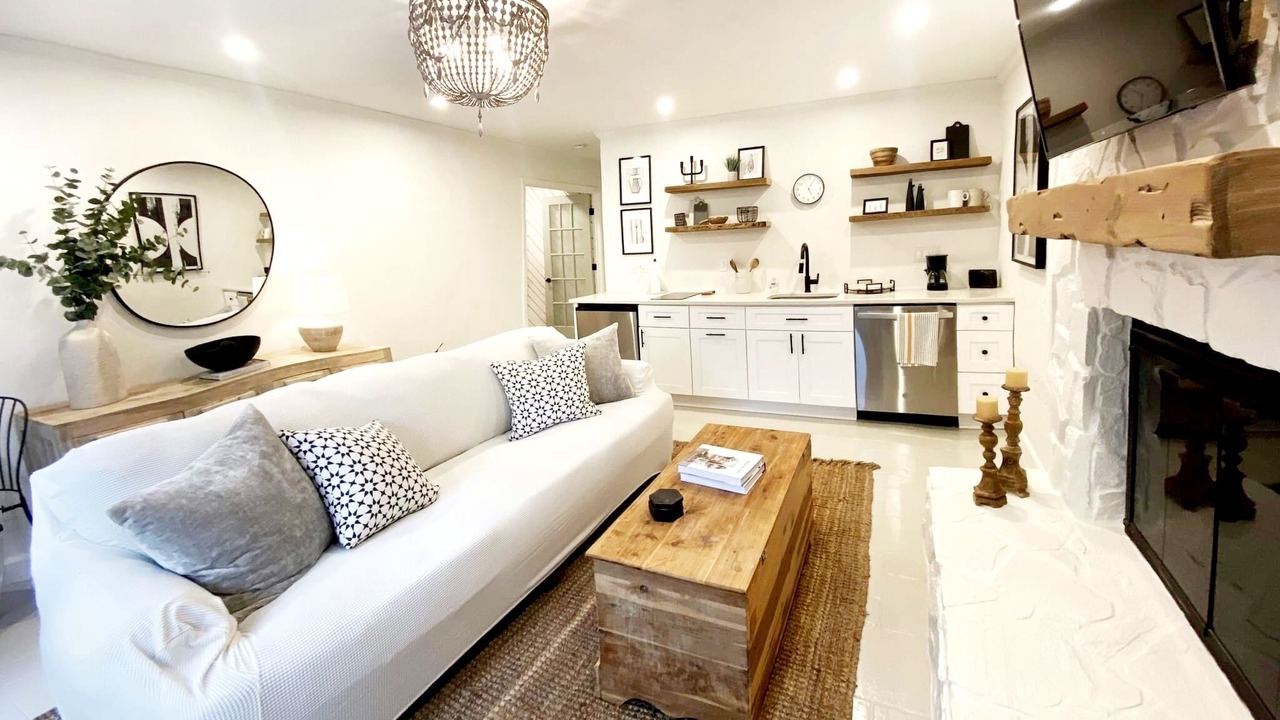 Photo of Livingroom in Charlotte