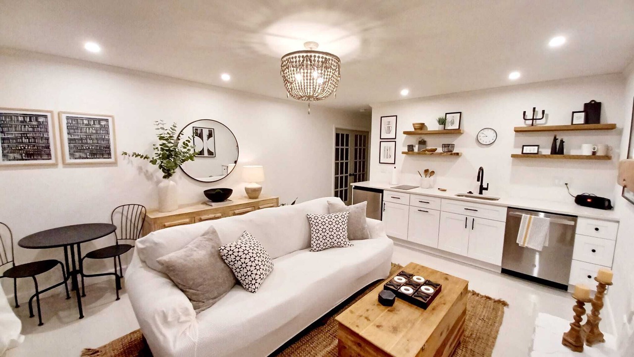 Photo of Livingroom in Charlotte
