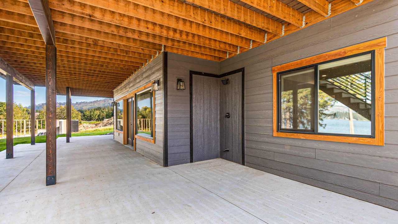 Photo of Patio Balcony in Priest River
