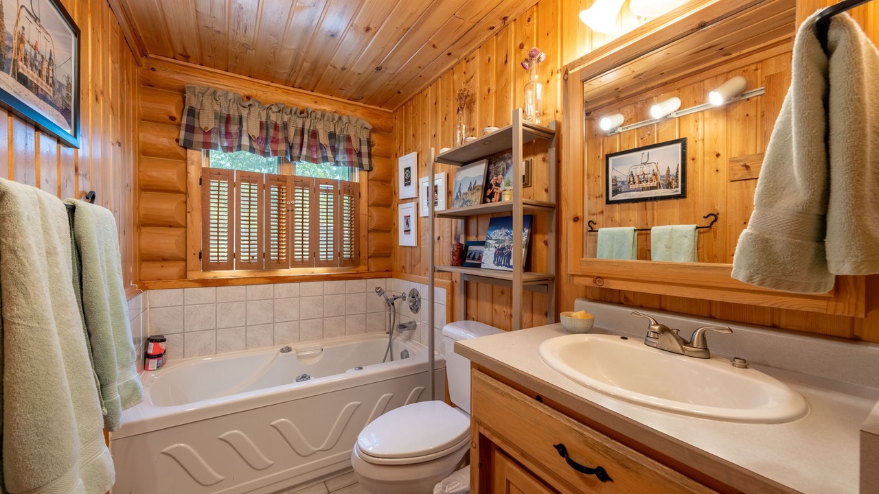 Photo of Bathroom in Moran