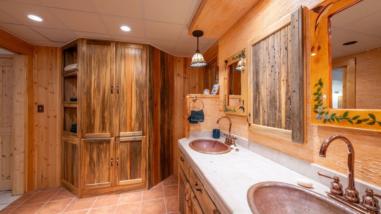 Photo of Bathroom in Moran