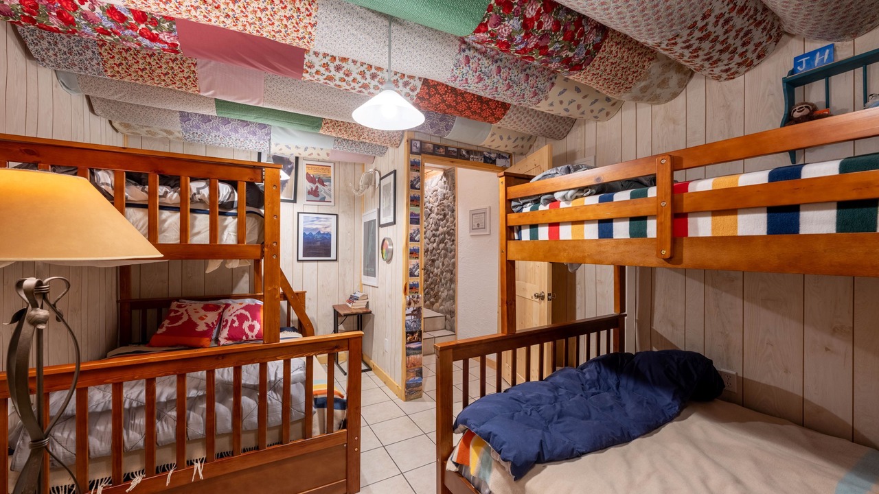 Photo of Bedroom in Moran