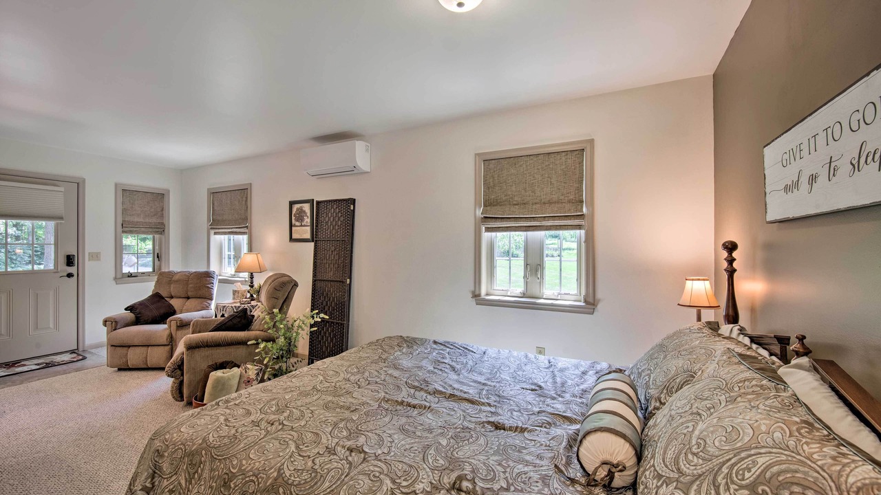 Photo of Bedroom in New Holland