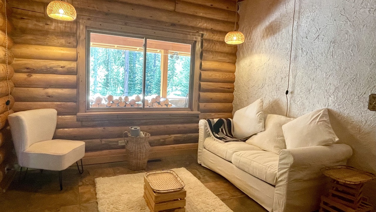 Photo of Bedroom in Casper Mountain