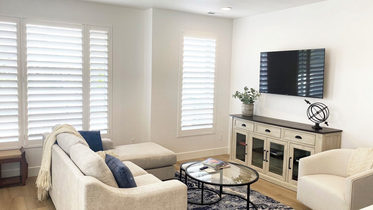 Photo of Livingroom in Eagle