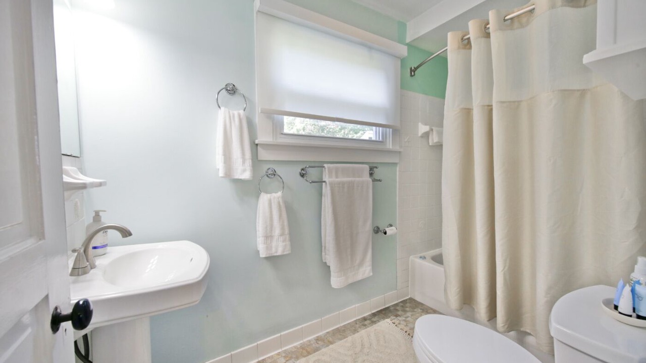 Photo of Bathroom in Gambier