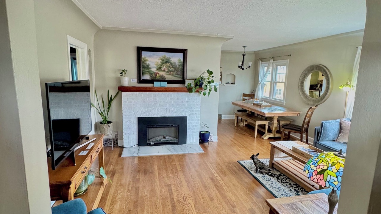 Photo of Livingroom in Garden District