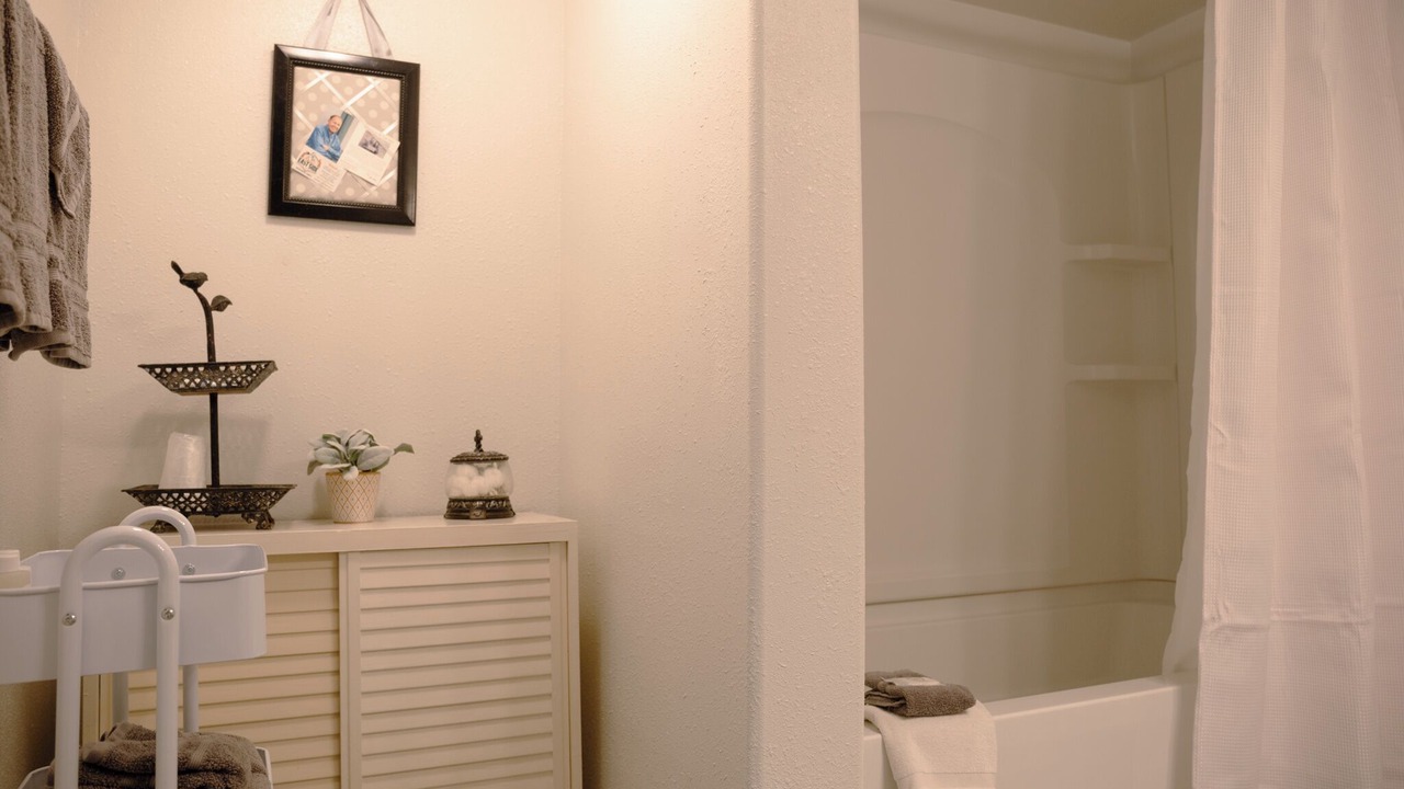 Photo of Bathroom in Mobridge