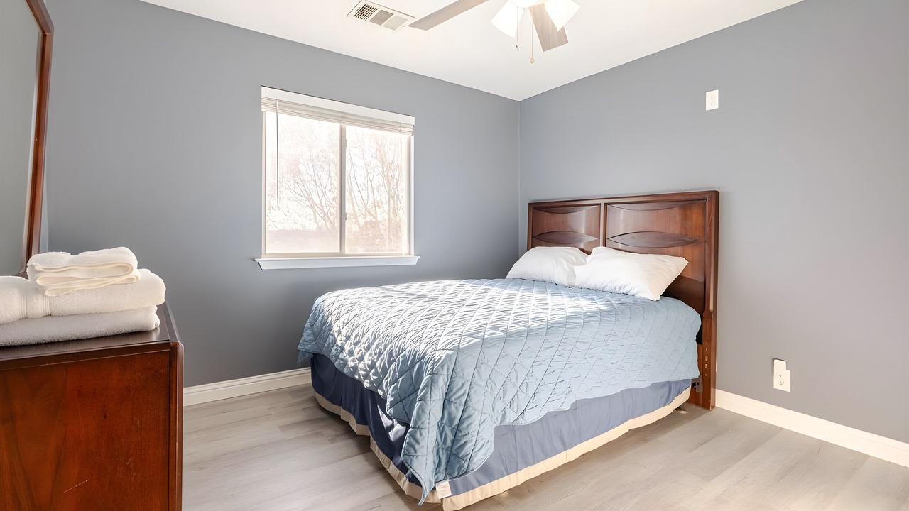 Photo of Bedroom in Kyle