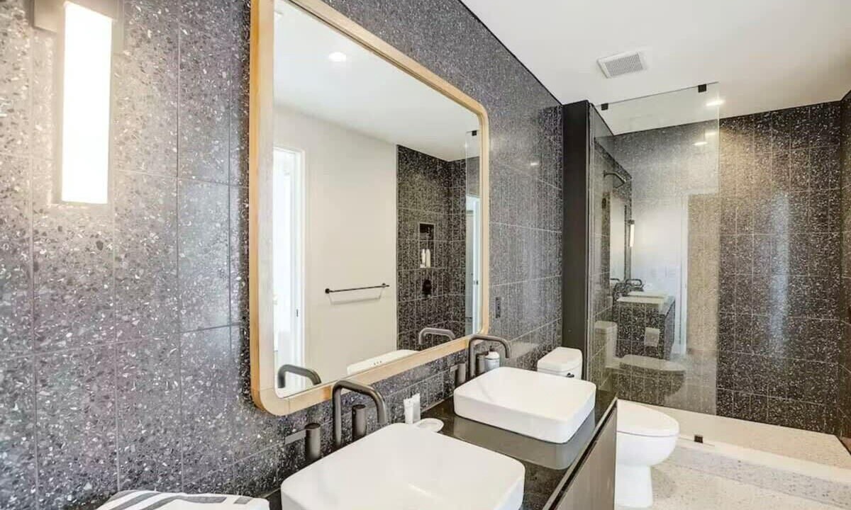 Photo of Bathroom in Rainey Street Historic District