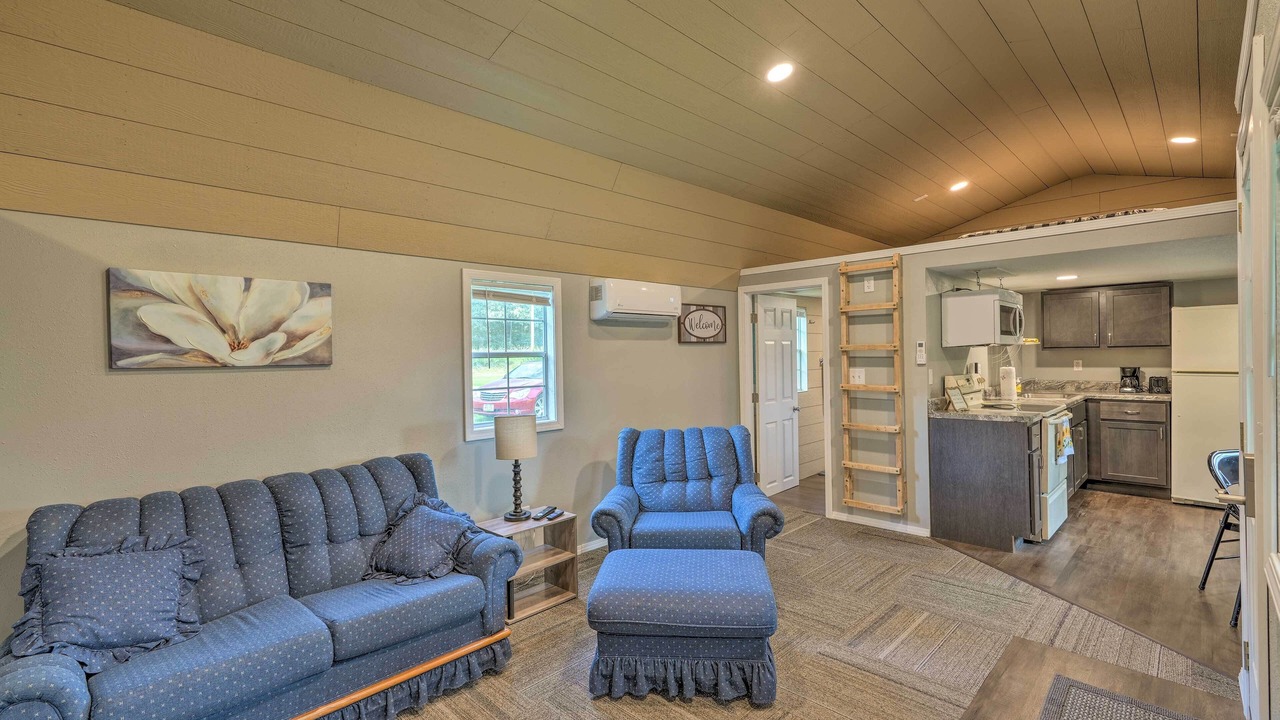 Photo of Livingroom in Montezuma