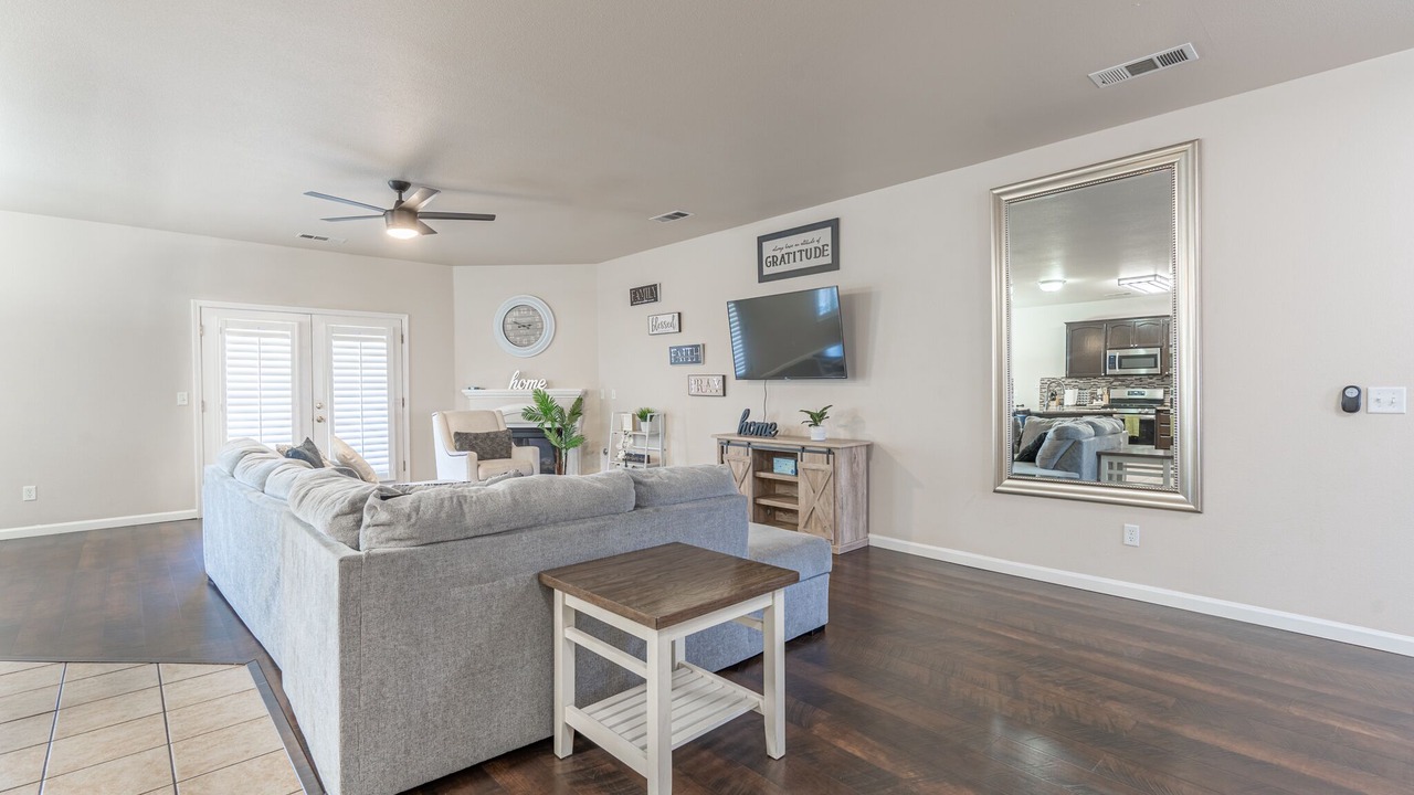 Photo of Livingroom in Selma